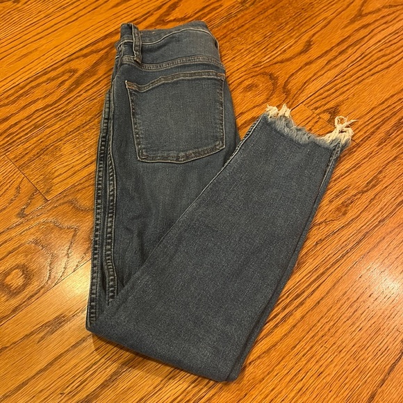 Madewell Woman’s 10” High-Rise Skinny Jeans Size 23P - Picture 1 of 8